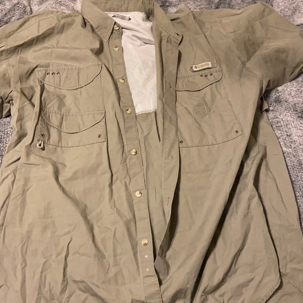 Columbia Button Up